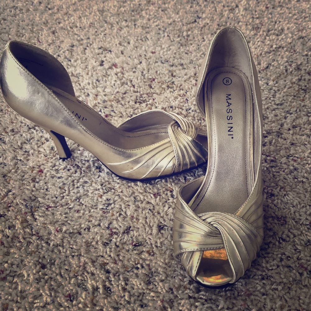 Gold open toe shoes